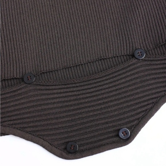 Rib knit tank top - Picture 3 of 9